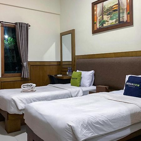 Urbanview Alfiya Hotel Lampung Bandar Lampung Eksteriør bilde