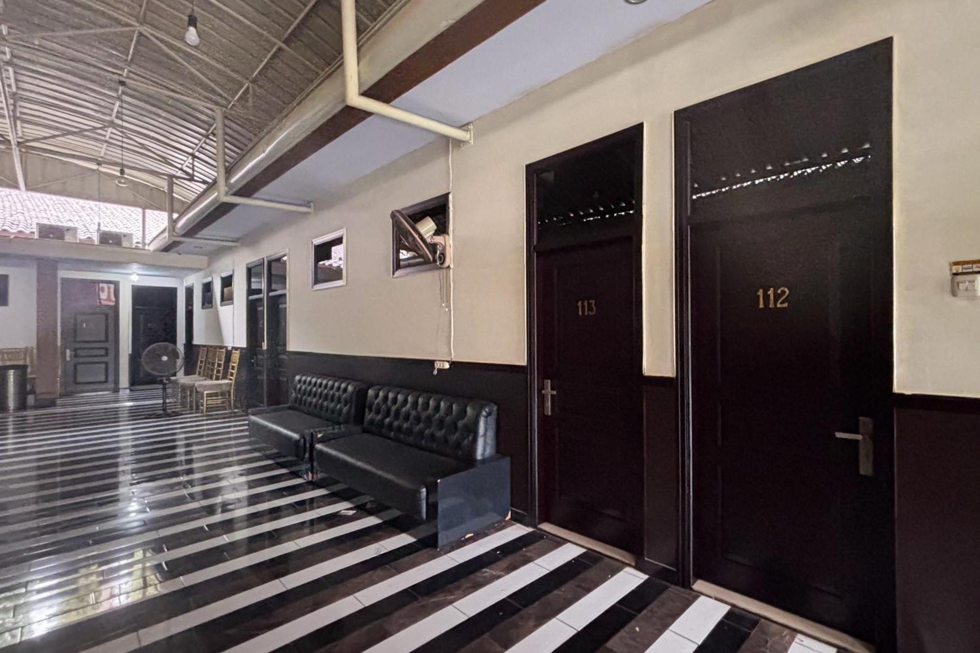 Urbanview Alfiya Hotel Lampung Bandar Lampung Eksteriør bilde