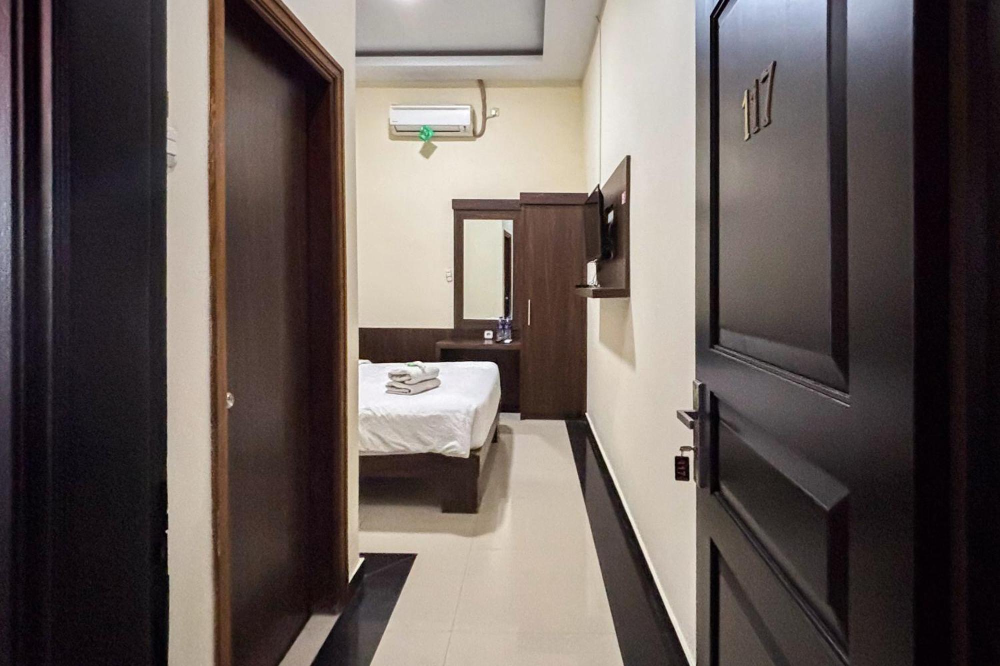 Urbanview Alfiya Hotel Lampung Bandar Lampung Eksteriør bilde