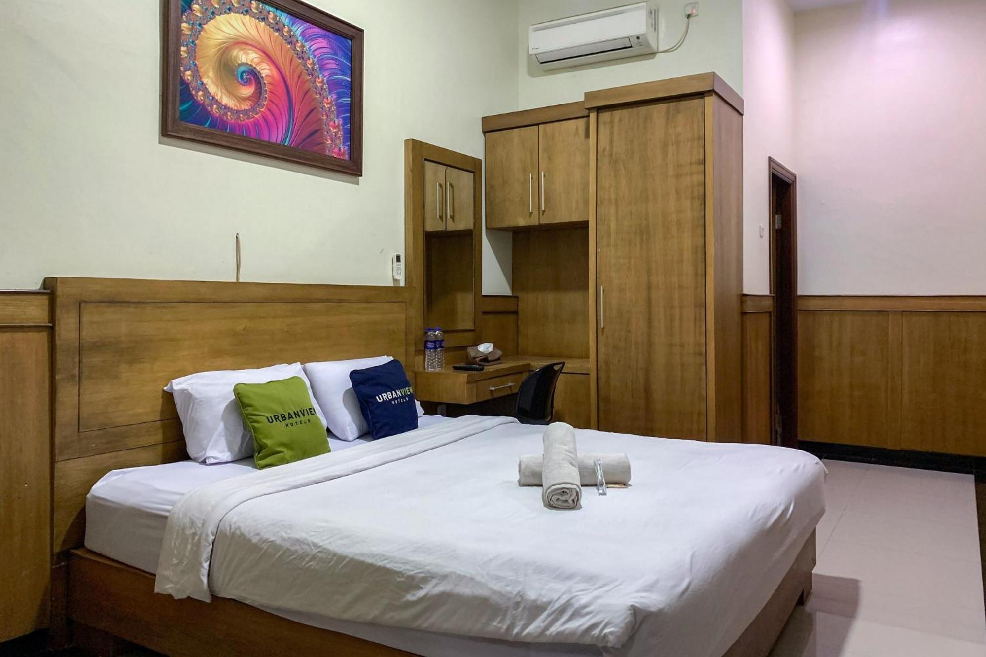 Urbanview Alfiya Hotel Lampung Bandar Lampung Eksteriør bilde