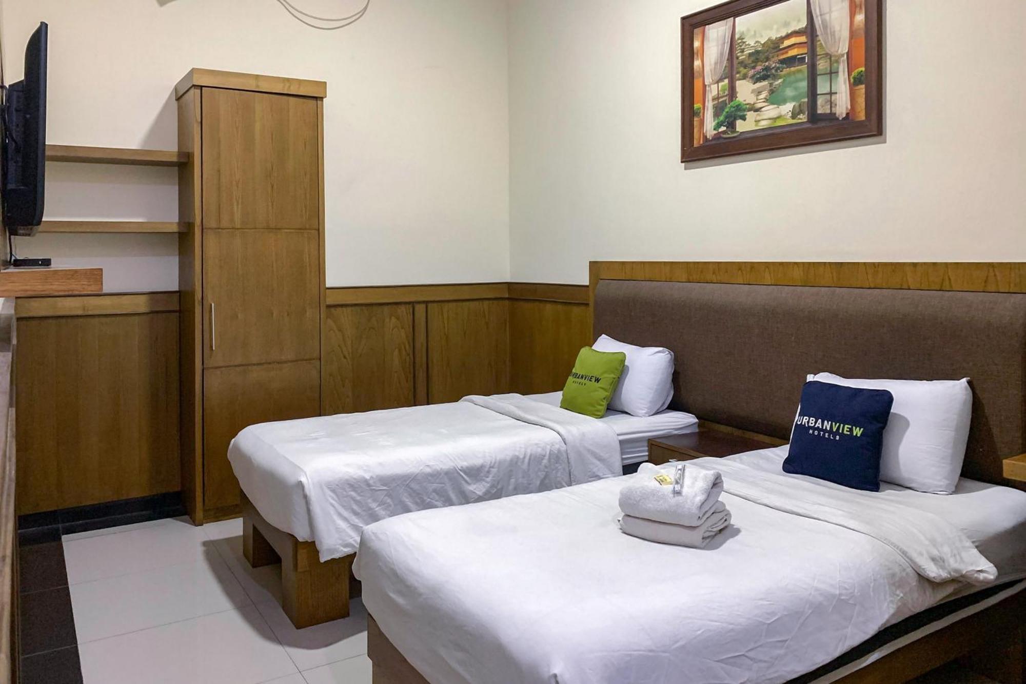 Urbanview Alfiya Hotel Lampung Bandar Lampung Eksteriør bilde