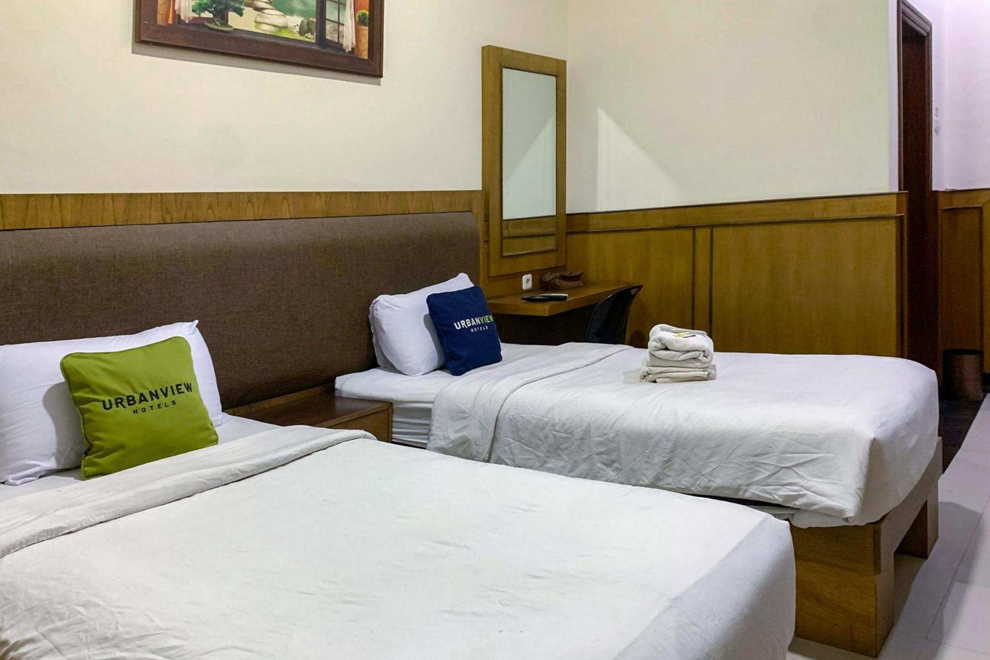 Urbanview Alfiya Hotel Lampung Bandar Lampung Eksteriør bilde